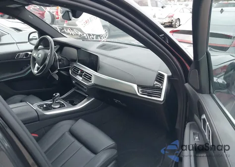 2022 BMW X5 xDrive40I z USA, uszkodzony, nr VIN 5UXCR6C07N9N21848